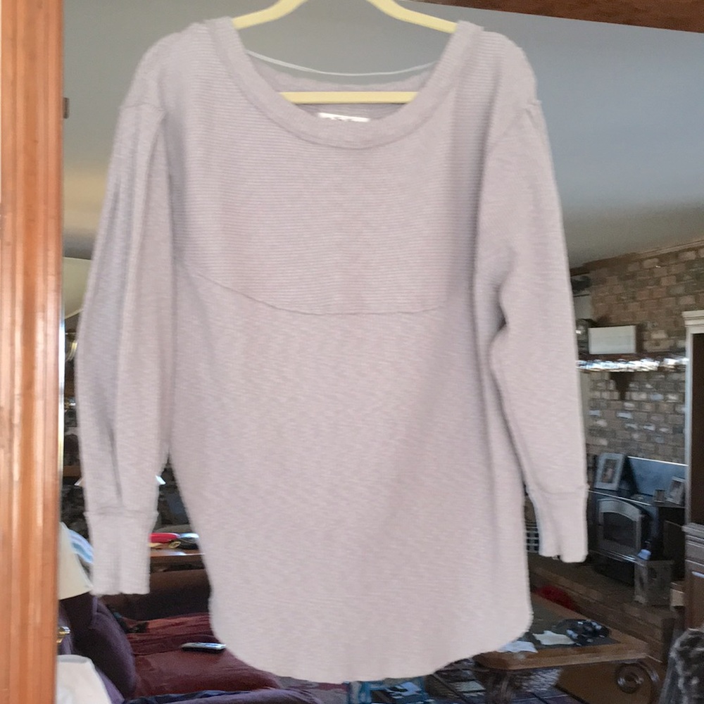 Adorable Free people sweater